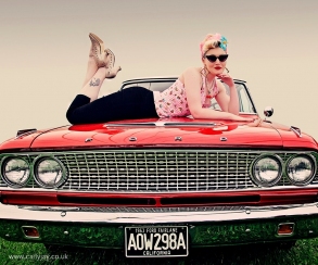 gallery/carlyjayphotography-laurapinup1